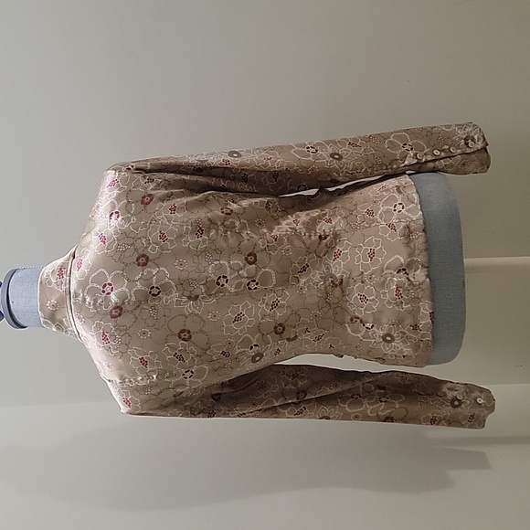 NWOT WOMEN'S ESCADA 100% SILK FLORAL cream long sleeve collar blouse size 36 - Picture 10 of 10
